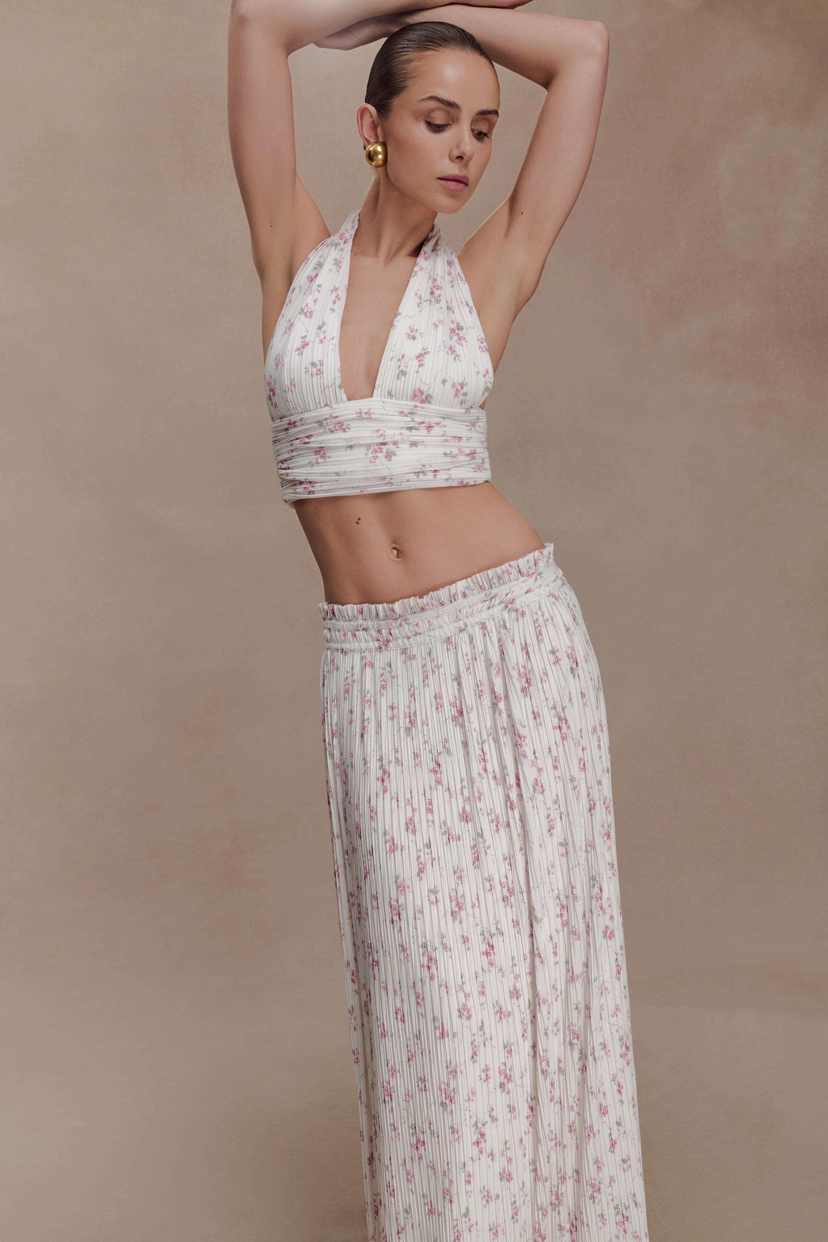 Amaris Gathered Plisse Maxi Skirt - Floral Ditsy Print - Image 3