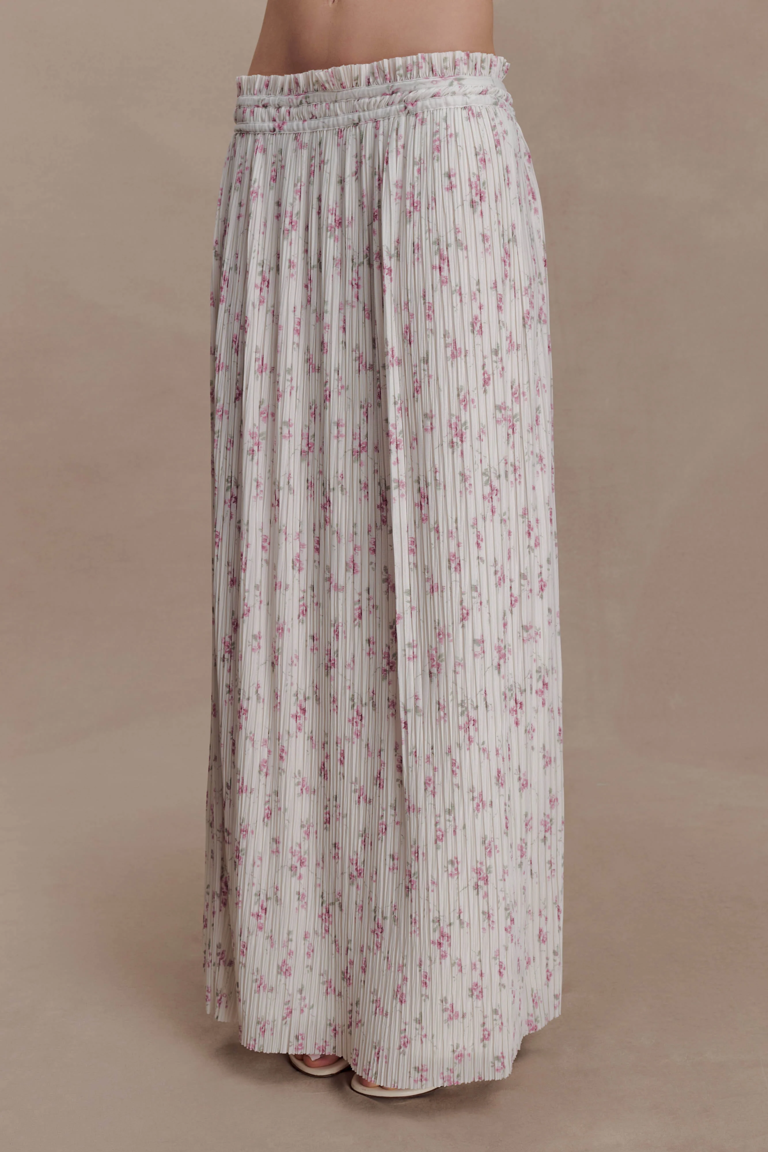 Amaris Gathered Plisse Maxi Skirt - Floral Ditsy Print - Image 6