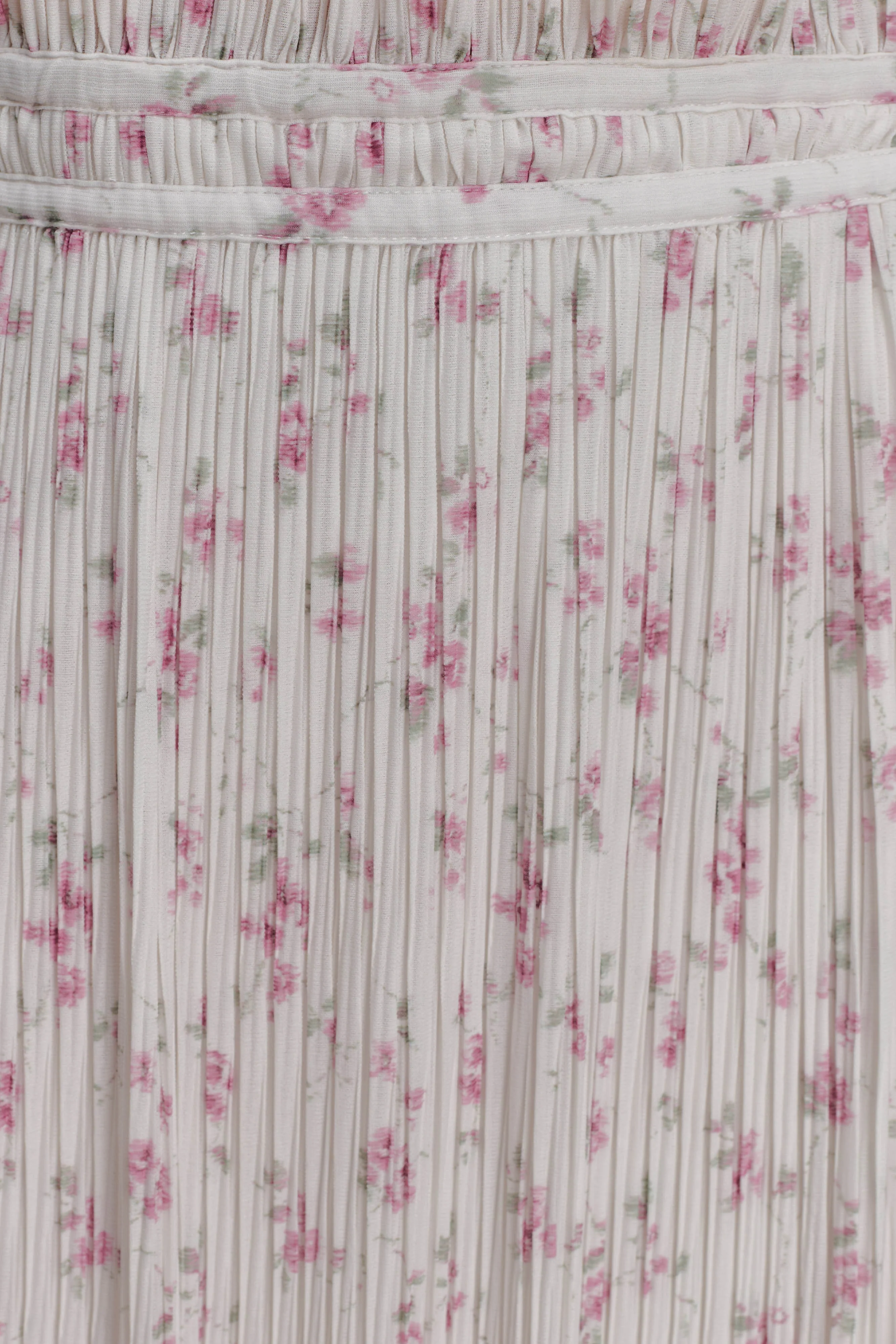 Amaris Gathered Plisse Maxi Skirt - Floral Ditsy Print - Image 8