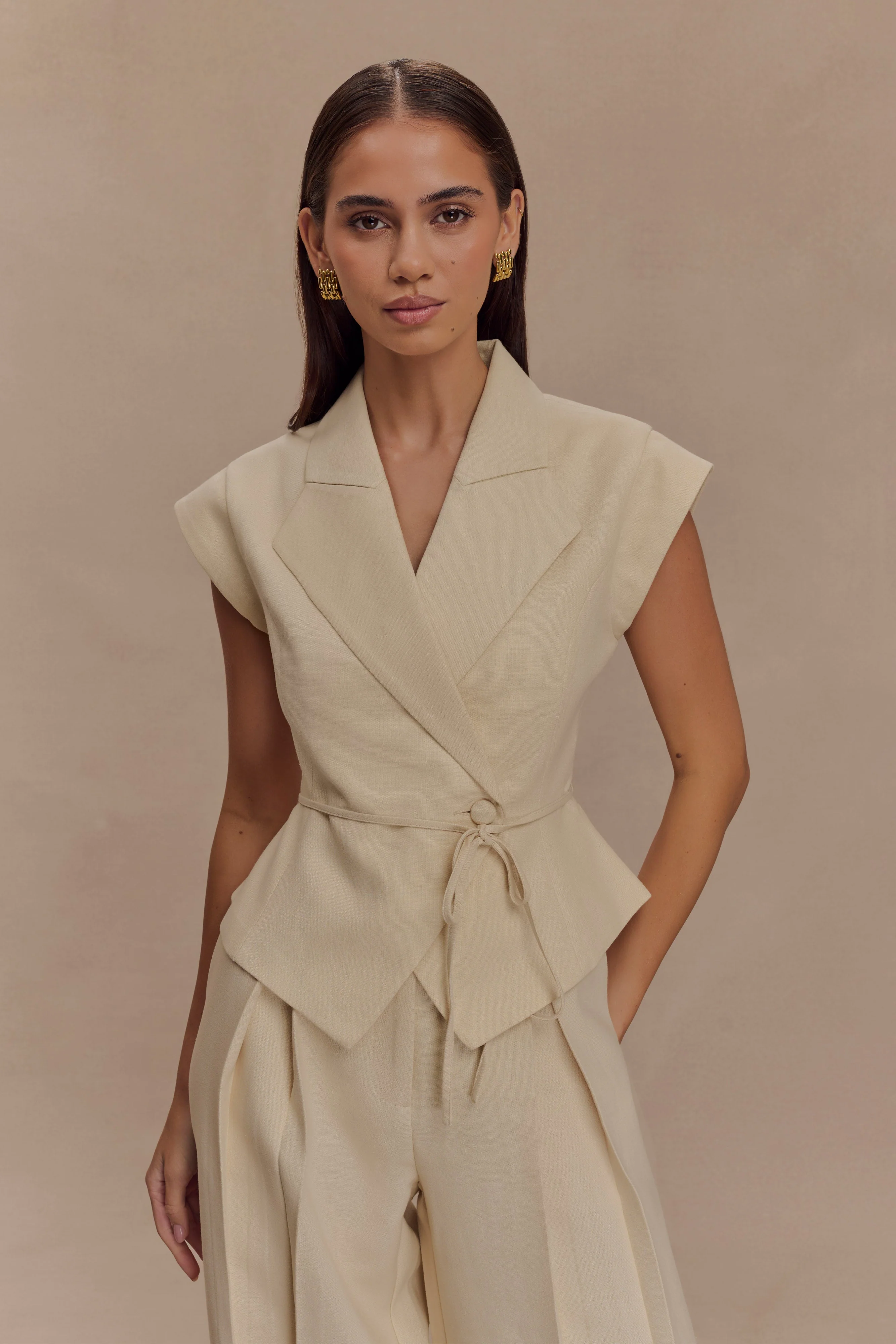 Andina Shortsleeve Linen Top - Natural Beige - Image 3