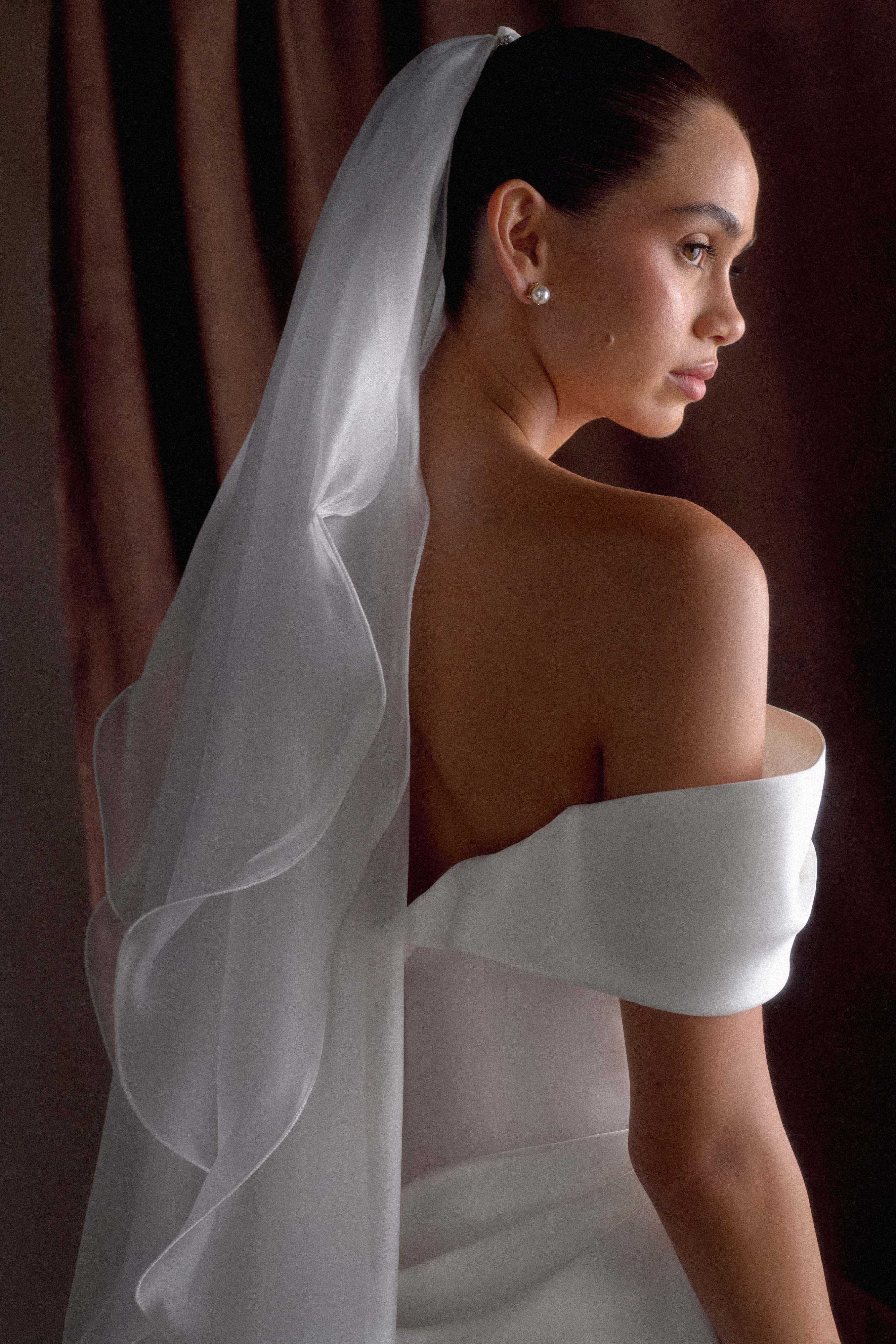 Asteria Draped Chiffon Veil - Ivory - Image 3