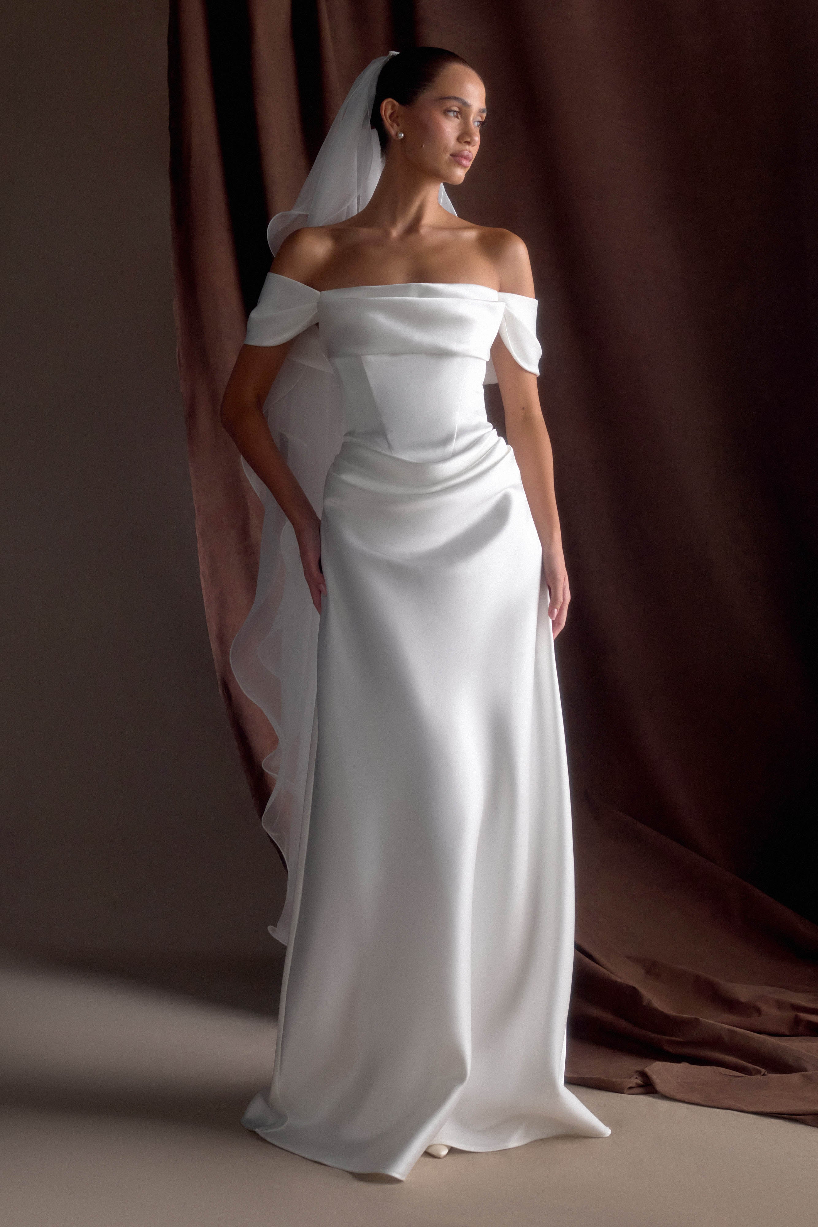 Asteria Draped Chiffon Veil - Ivory - Image 5