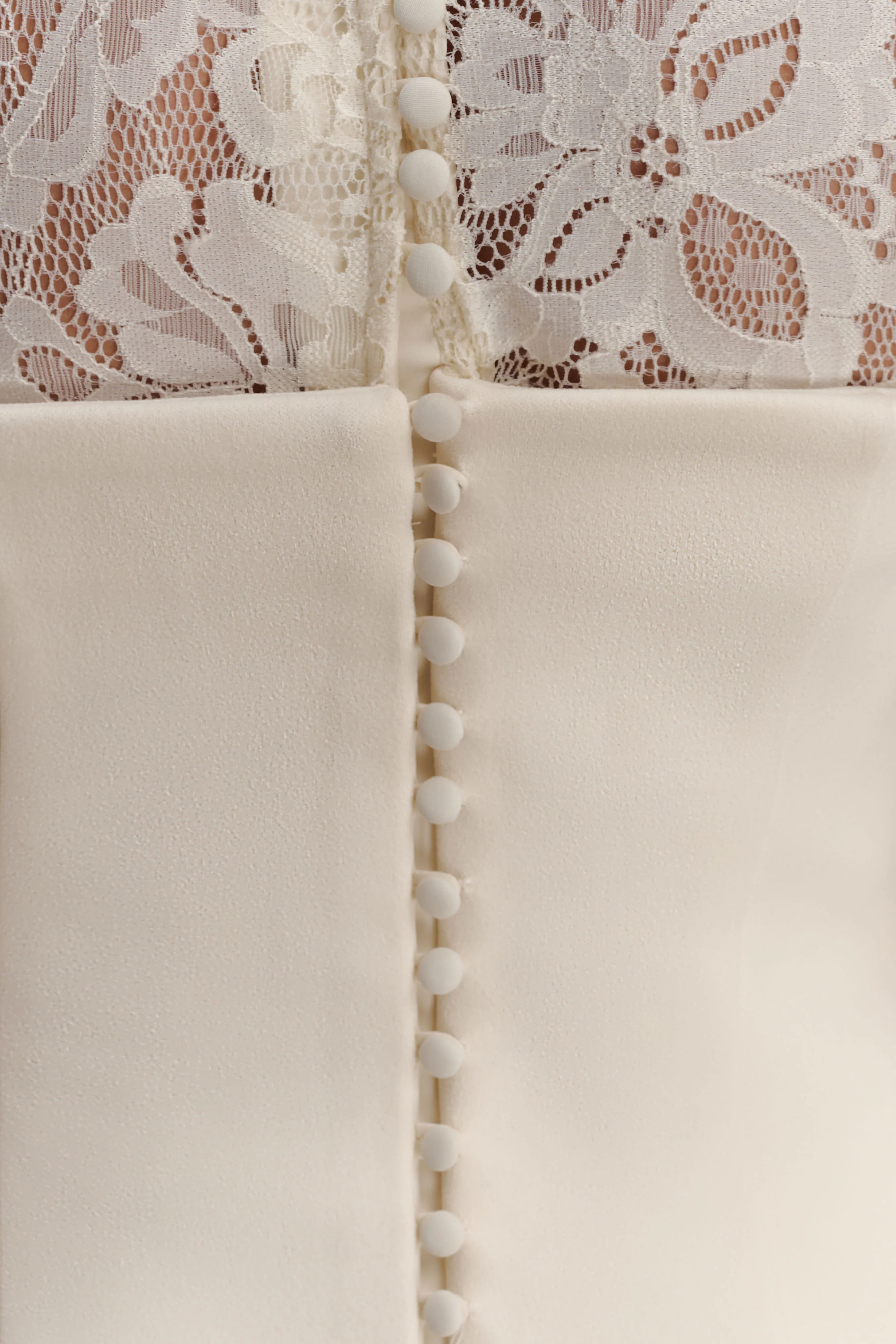 Aurelie Long Sleeve Lace Maxi Dress - Ivory - Image 6