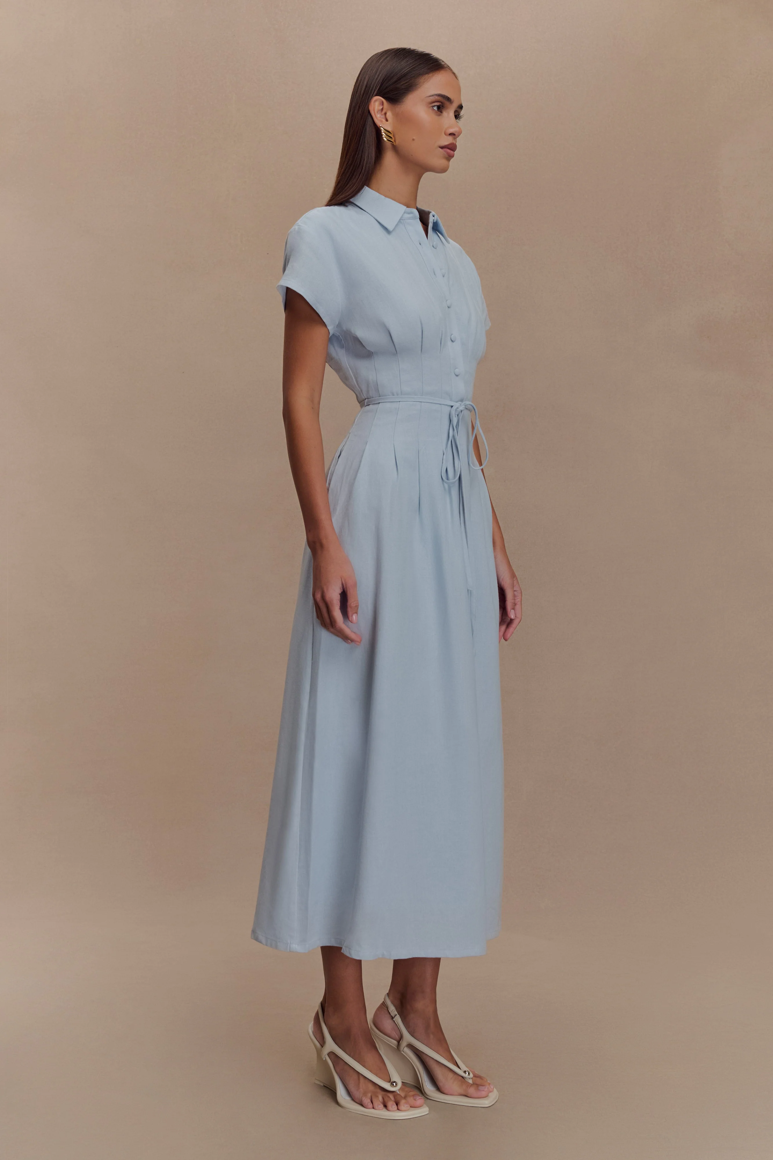 Aysha Buttoned Linen Midi Dress - Cornflower Blue - Image 4