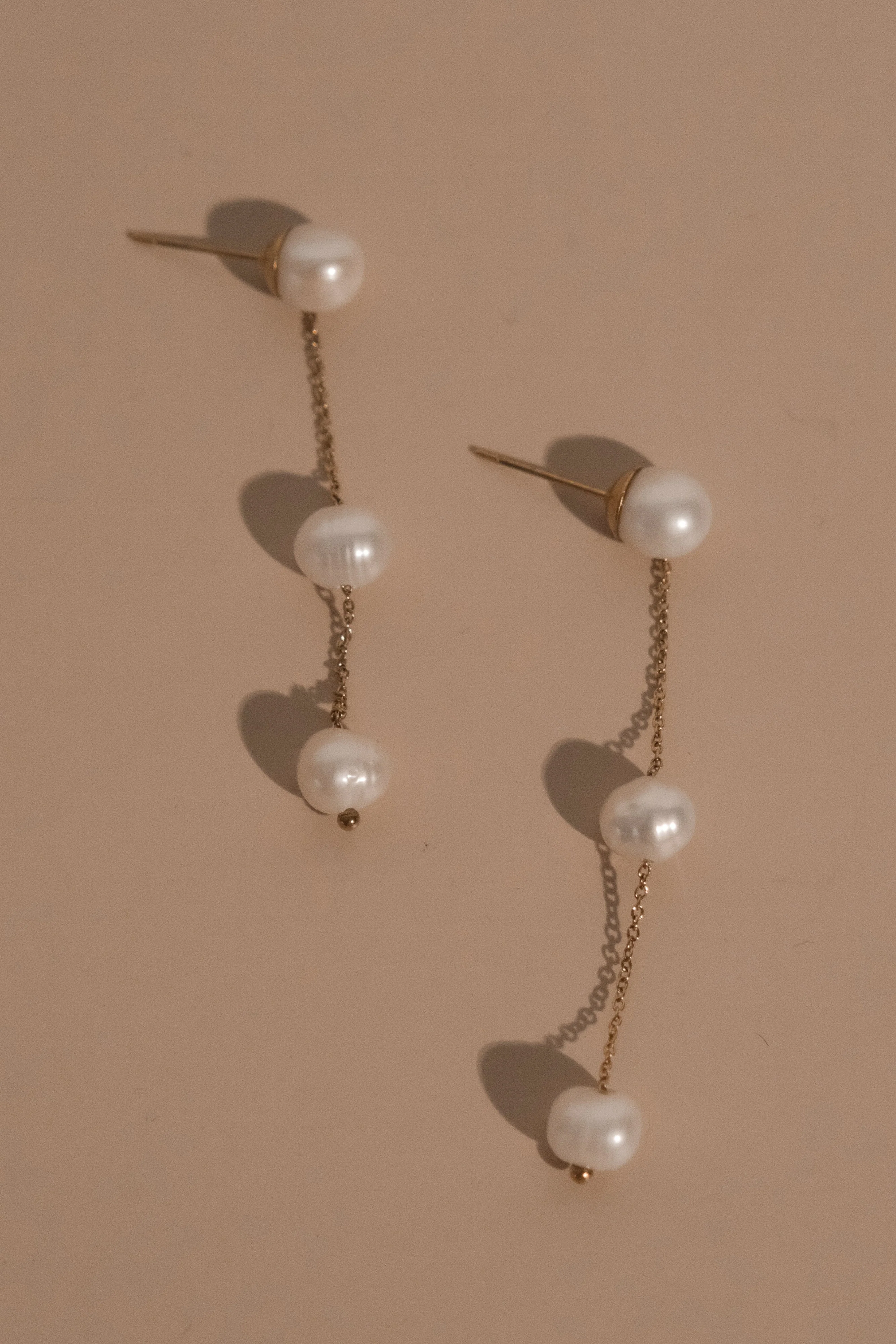 Bodhi Freshwater Pearl Drop Earrings - Pearl - Image 3