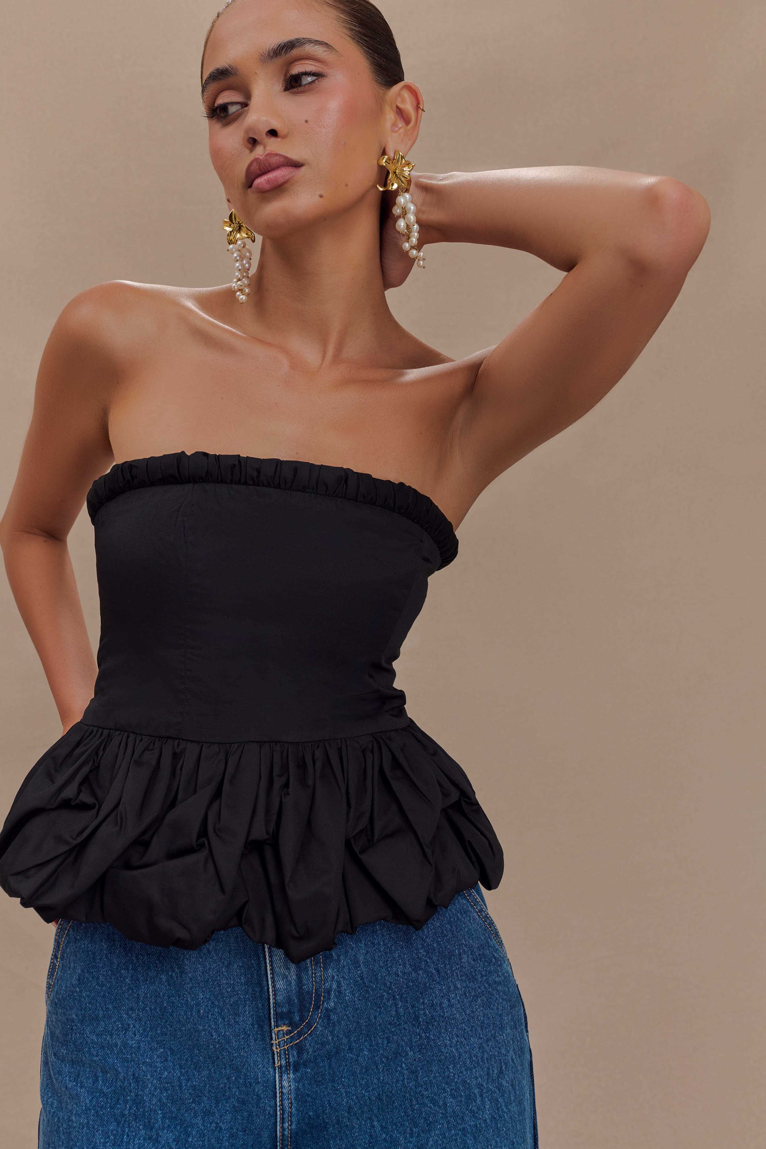 Cora Ruched Strapless Top - Black - Image 3