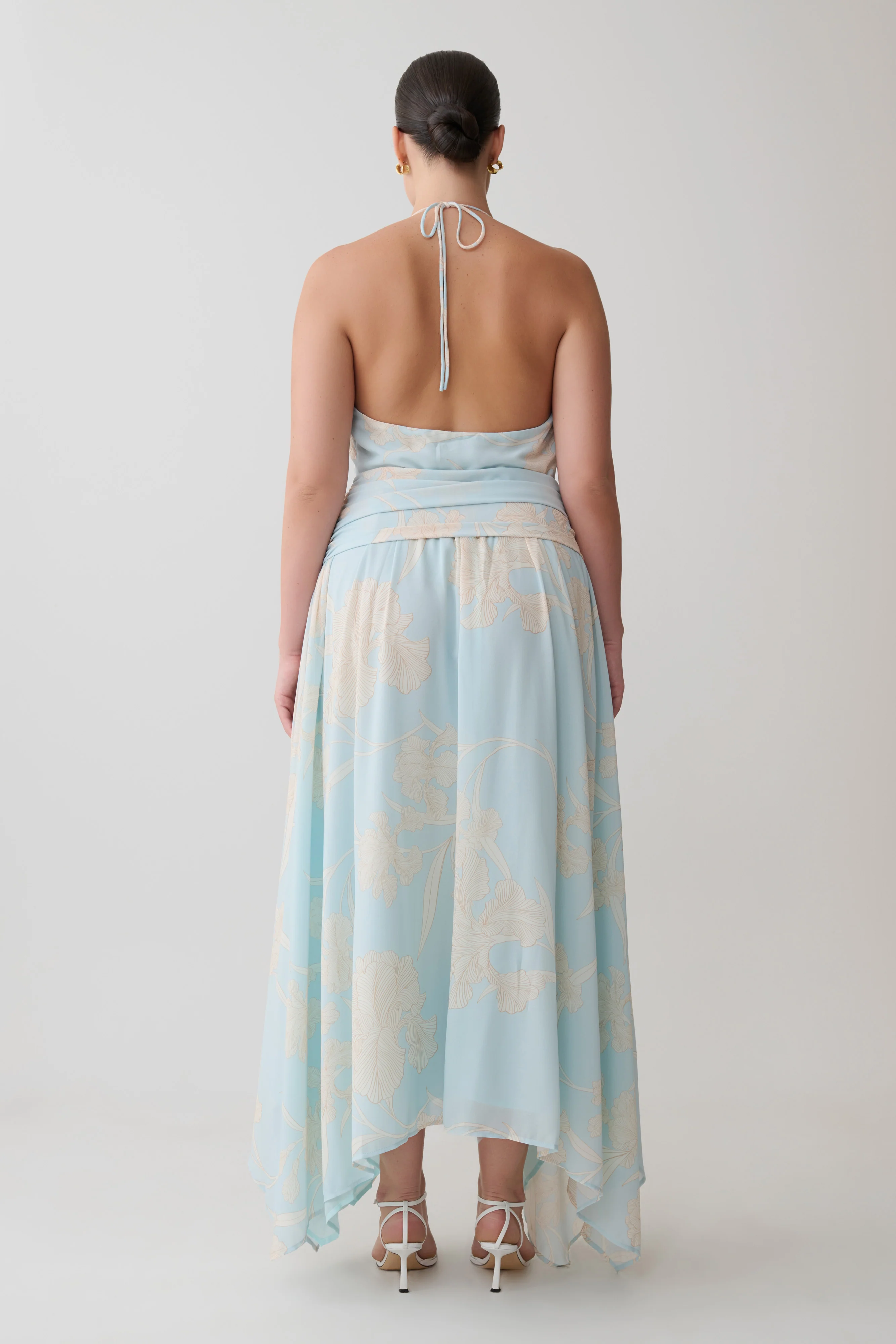 Cyra Plunge Chiffon Midi Dress - Blue Floral Print - Image 2