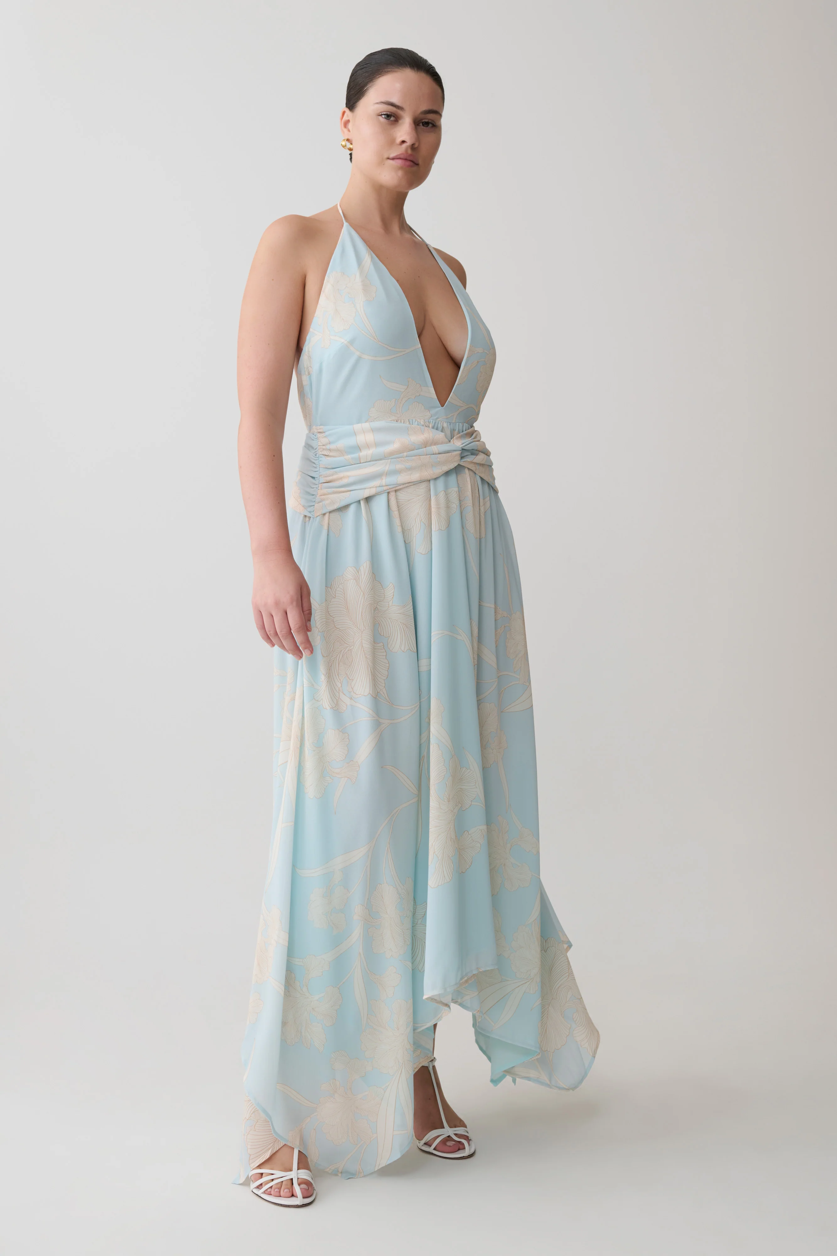Cyra Plunge Chiffon Midi Dress - Blue Floral Print - Image 4