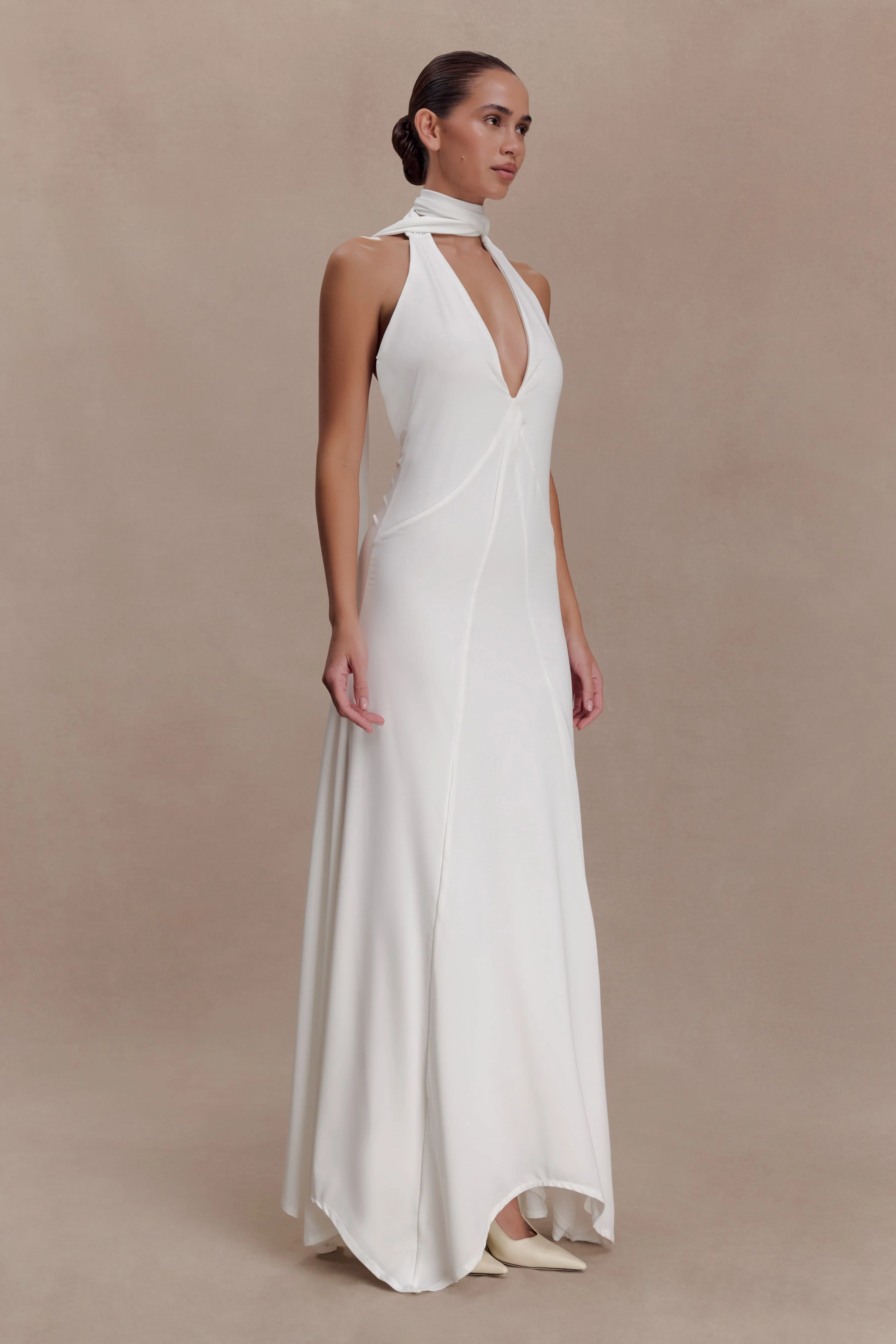 Juliet Slinky Maxi Dress With Scarf - White - Image 4