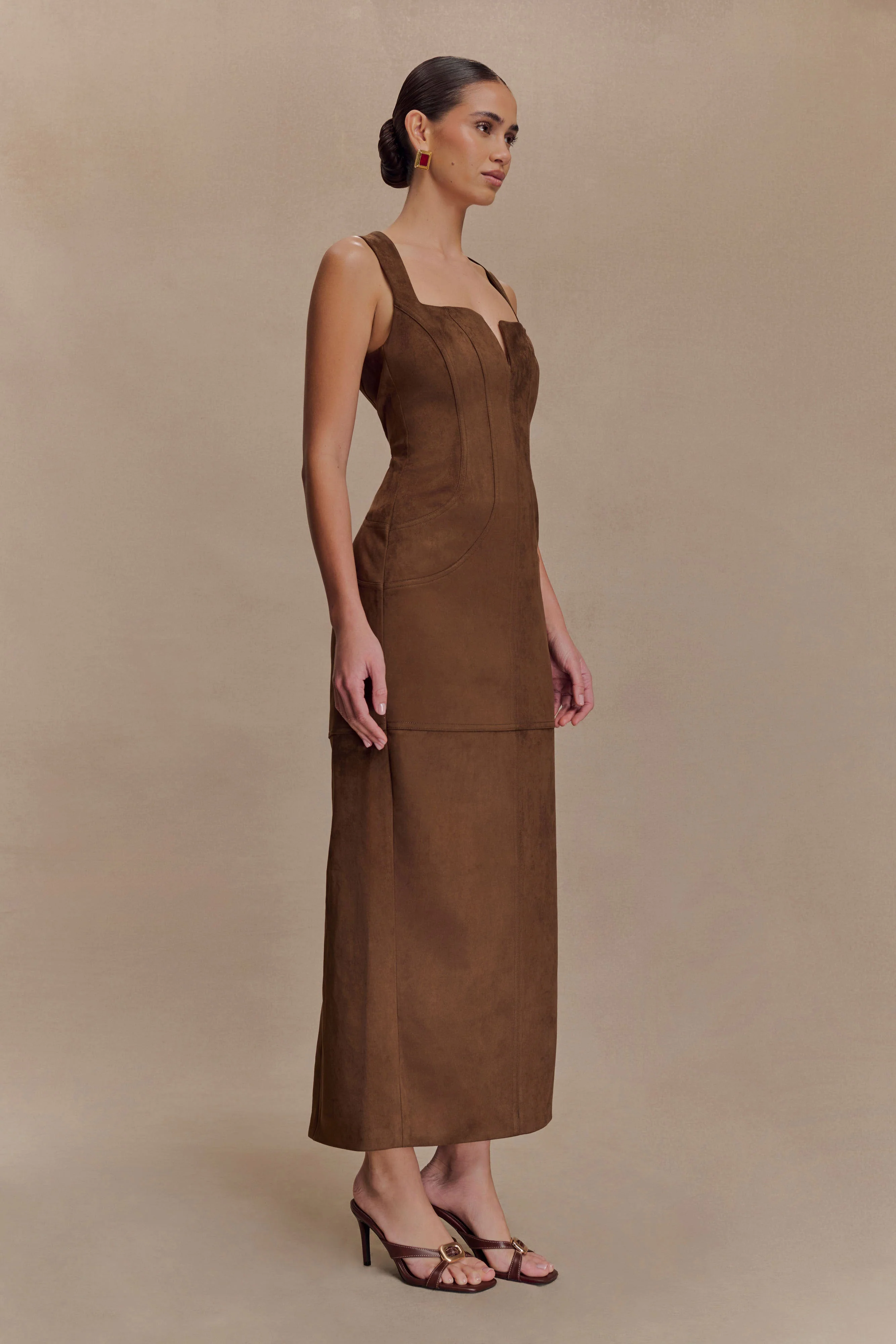 Liam Faux Suede Maxi Dress - Dark Chocolate - Image 5