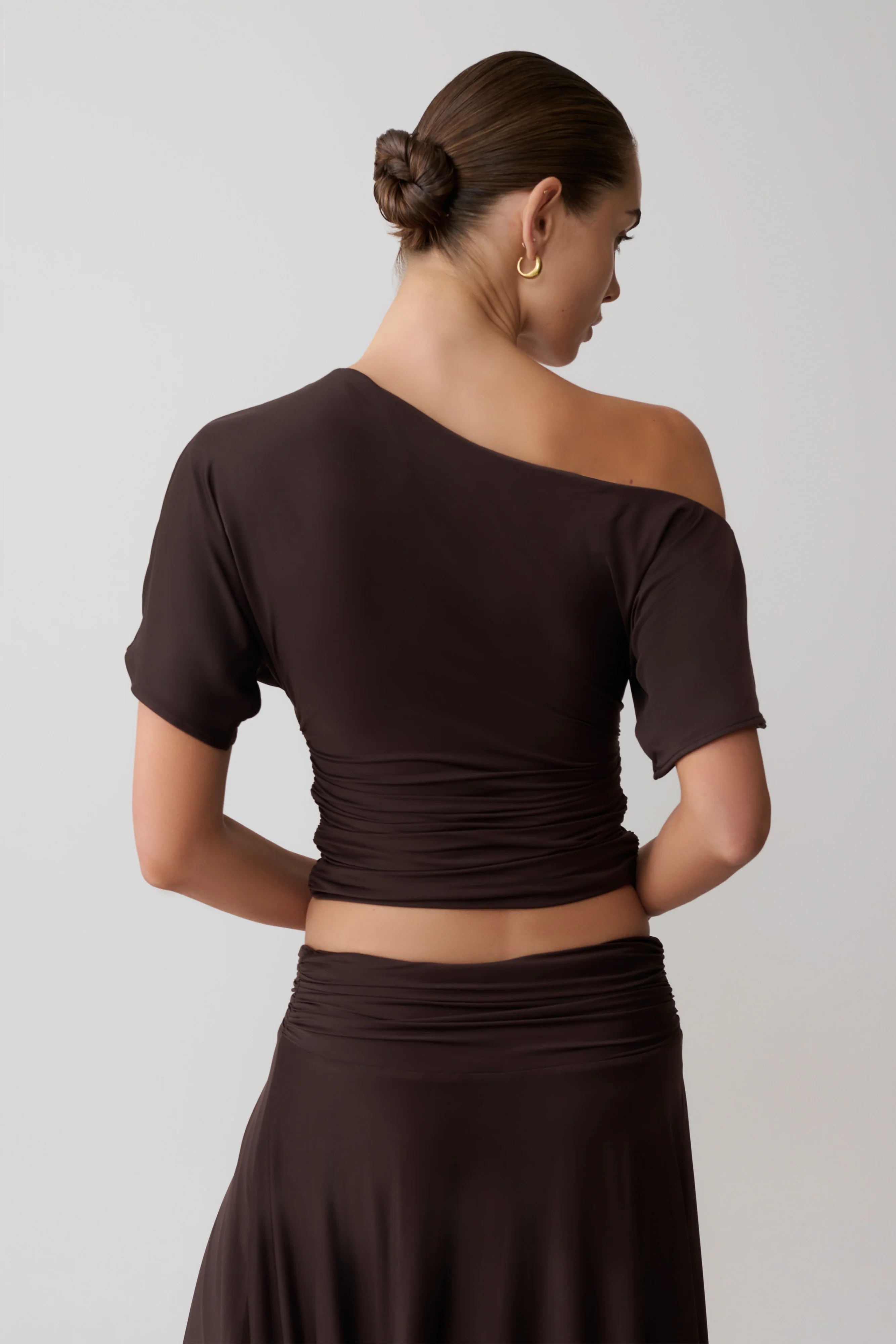 Luu Off Shoulder Slinky Top - Dark Chocolate - Image 2