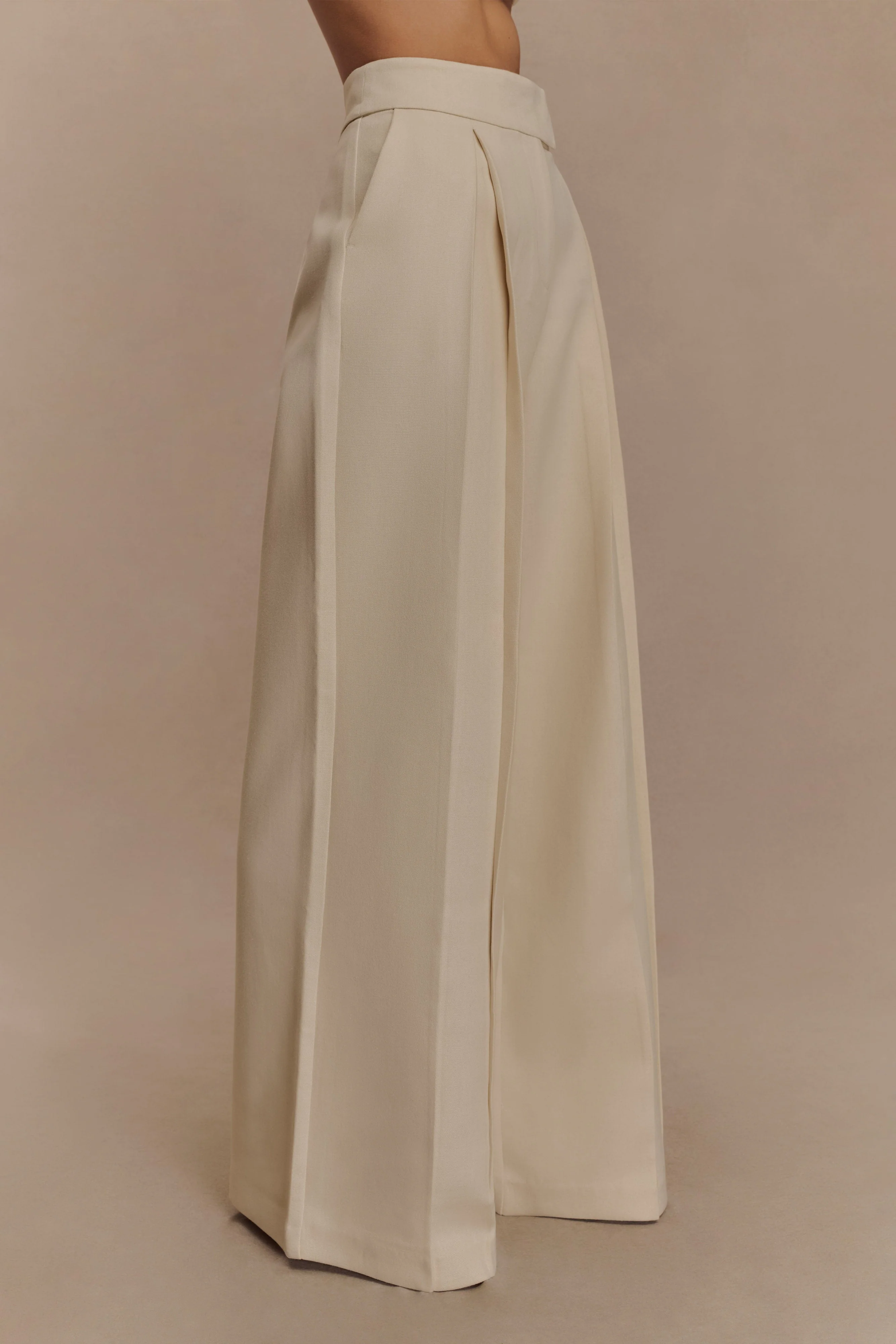 Raya Mid Rise Wide Leg Linen Pant - Natural Beige - Image 4