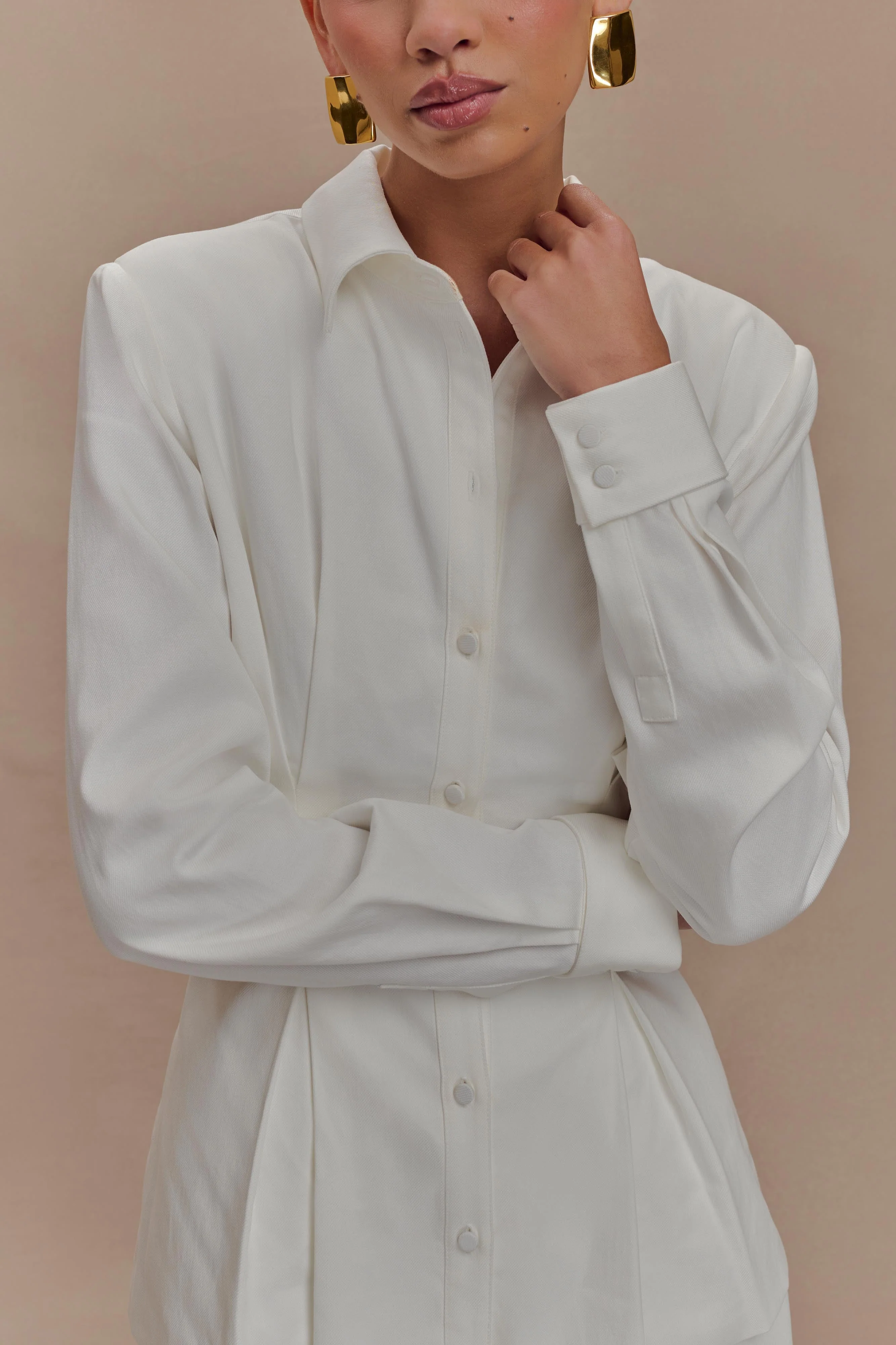 Rhia Oversized Shirt - White - Image 5