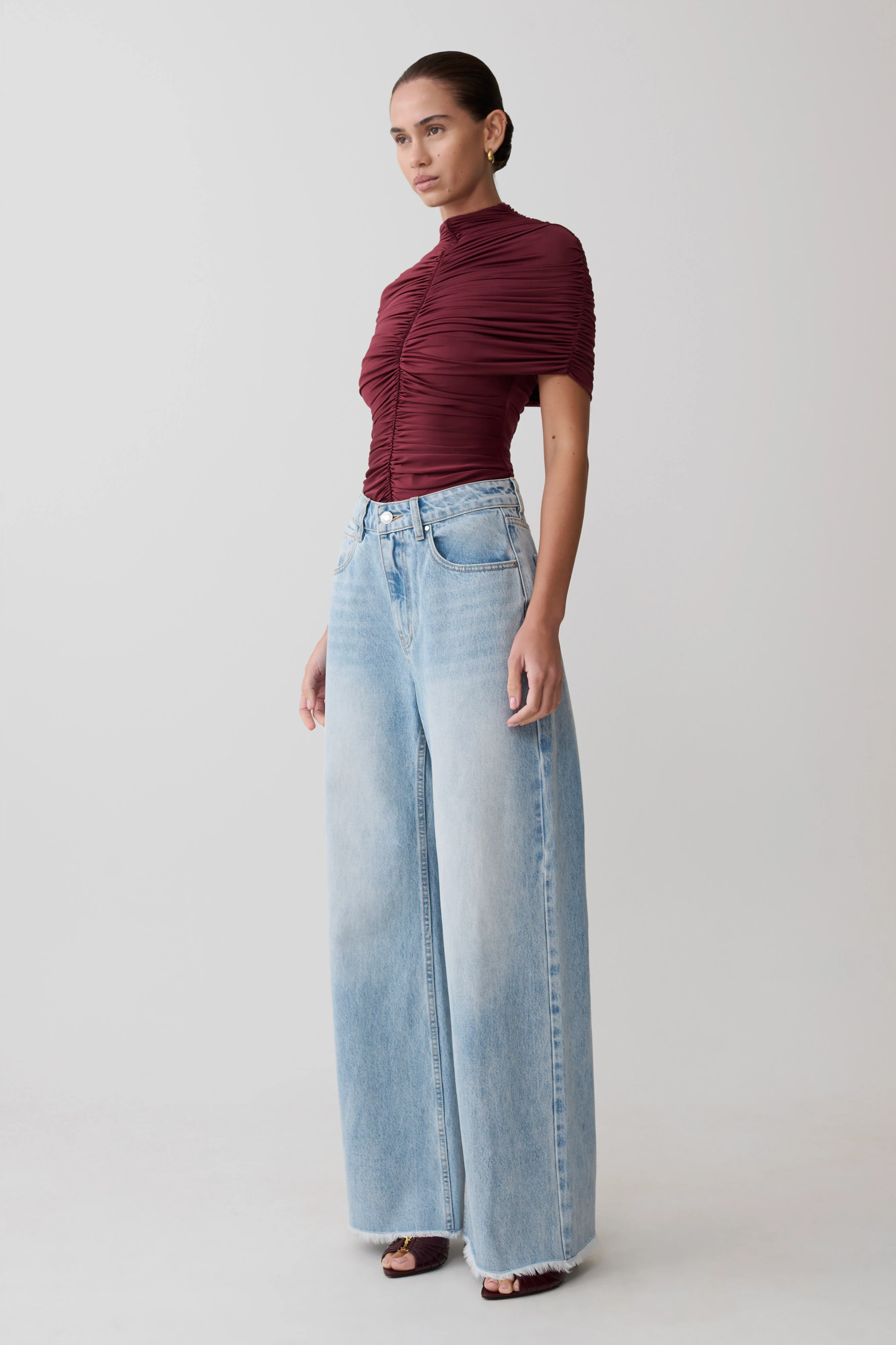 Sebastian Straight Leg Denim Jeans With Fray Hem - Washed Light Blue - Image 4
