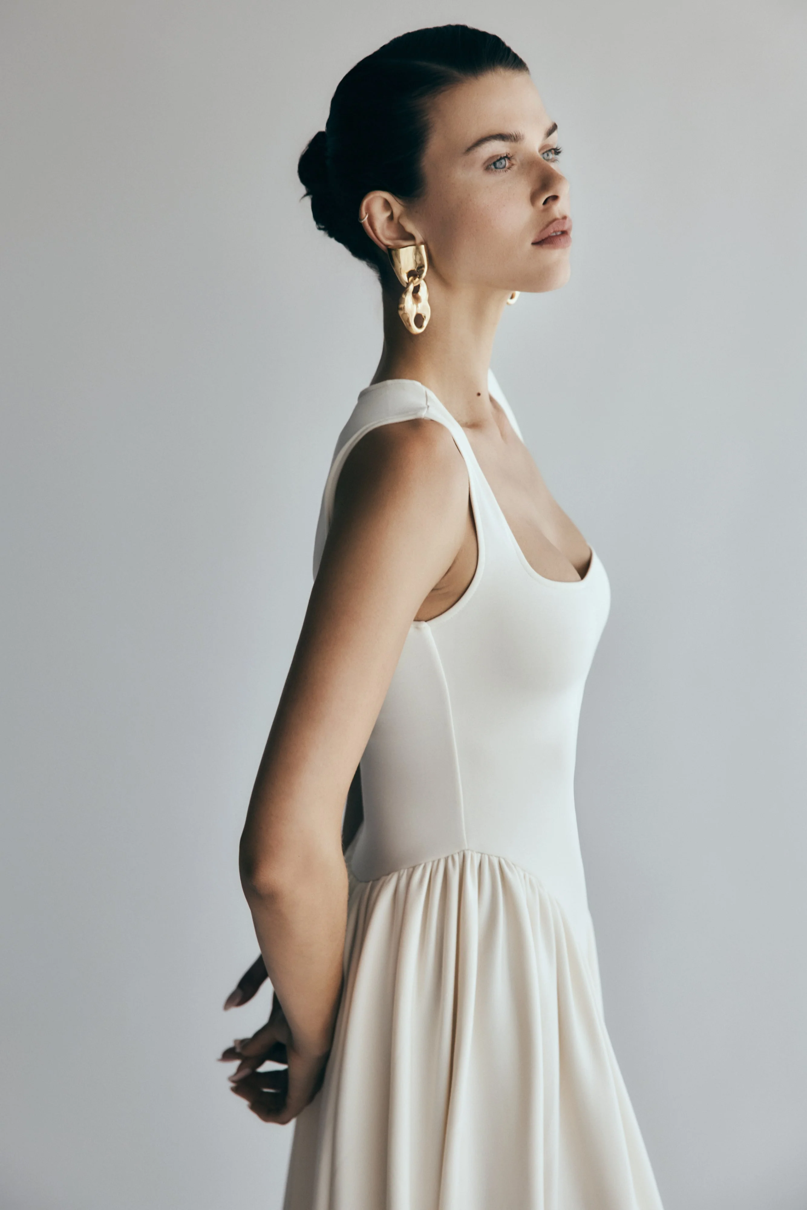 Sharon Scuba Jersey Midi Dress - Ivory - Image 8