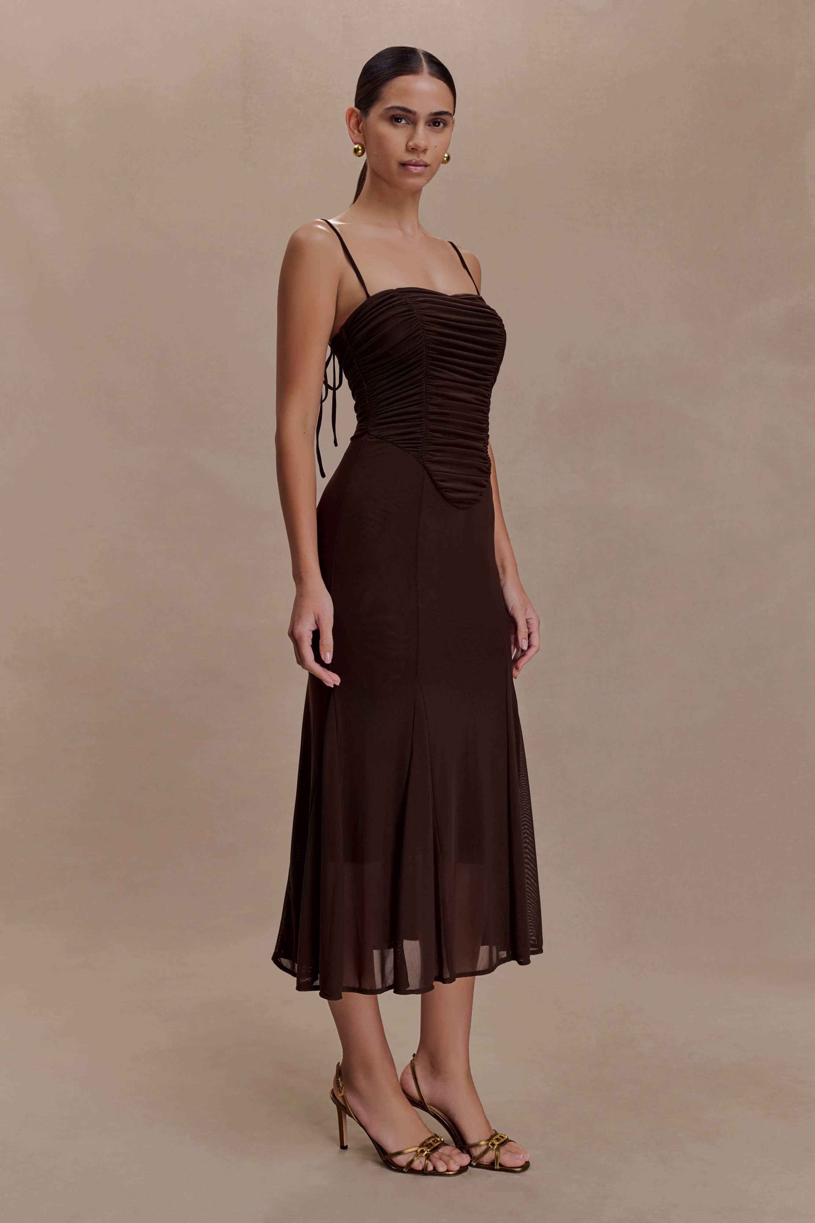 Willa Gathered Mesh Midi Dress - Chocolate - Image 4